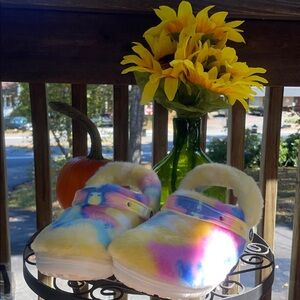 Colorful Tie-Dye Fuzzy Clogs